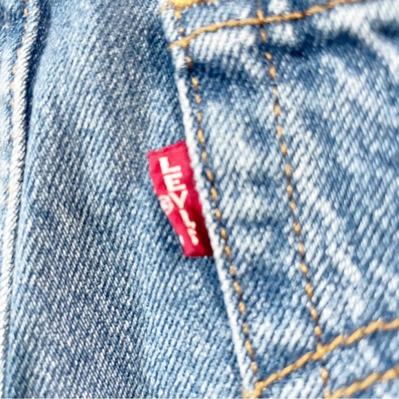 Levi’s Women Big E Ribcage Straight Ankle Size 27 Jeans Destroyed - Picture 5 of 7